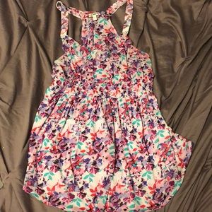 Express floral tank